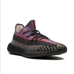 Yeezy Boost 350 V2